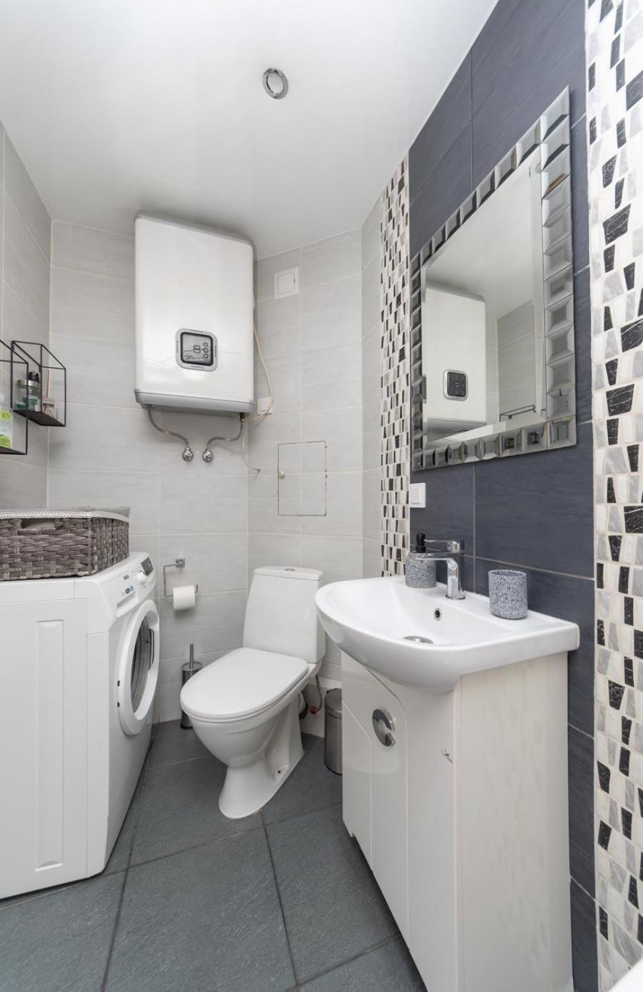 Flat24 On Lesi Ukrainki 3 Apartamento Kiev Exterior foto