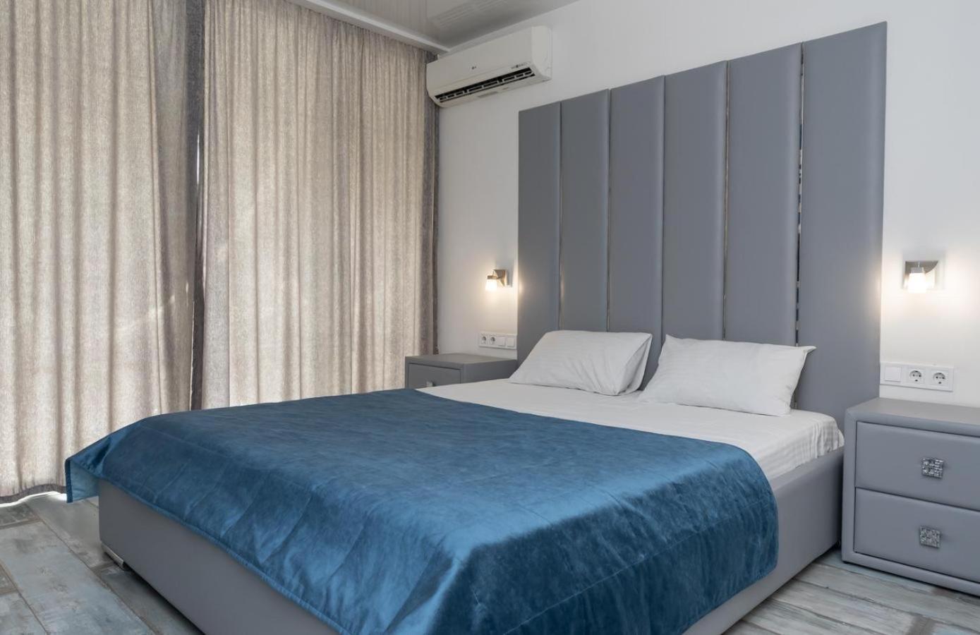 Flat24 On Lesi Ukrainki 3 Apartamento Kiev Exterior foto